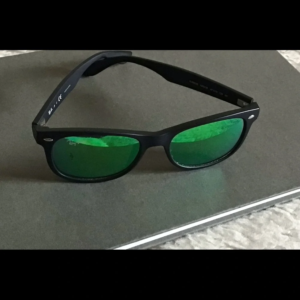Ray-Ban Junior RJ9052S 100S/3R Black Wayfarer Classic Sunglasses Frames 47 15